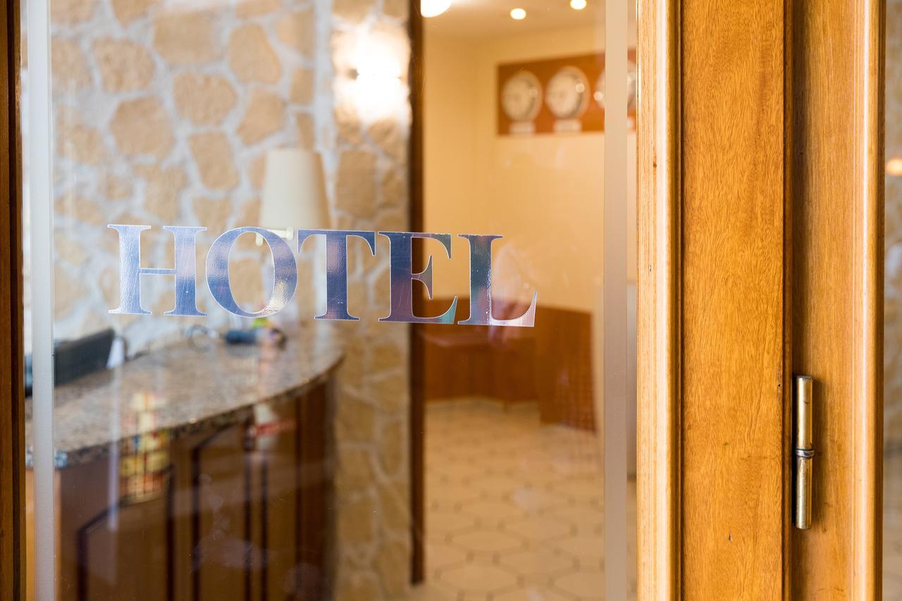 Cityhotel อูลเซิน ภายนอก รูปภาพ